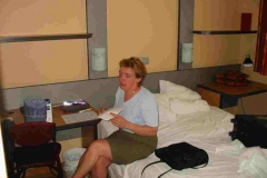 100-0023_IMG